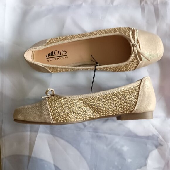 Cliffs by White Mountain Bodhi Ballet Flats 9.5 Wide Natural Metallic NWOB - Picture 8 of 10